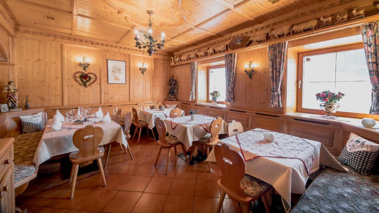 Gasthof Neuwirt Ellbögen Exteriör bild